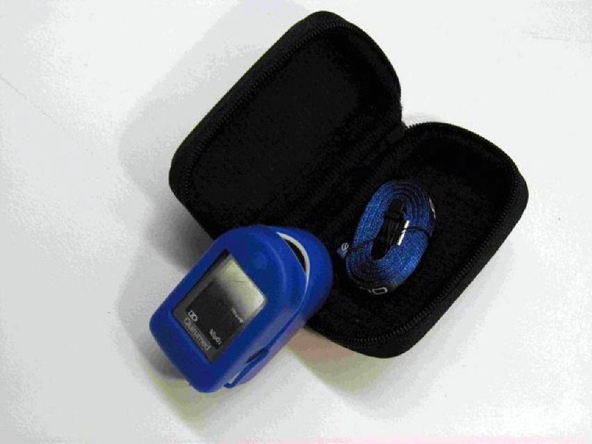 Pulsoxymeter blau